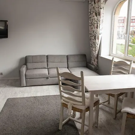 Apartament Faust *